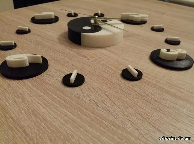 3D-модель "Часы Инь Янь" 3D-модель "Часы Инь Янь"