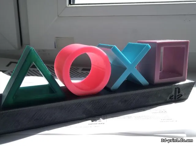 3D-логотип "Статуэтка sony playstation"