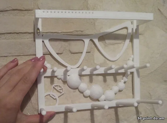3D-модель "Вешалка для очков, серег, колец и браслетов"