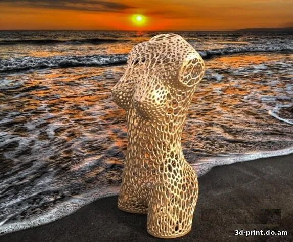 3D-модель "Женский торс 8" в стиле вороной