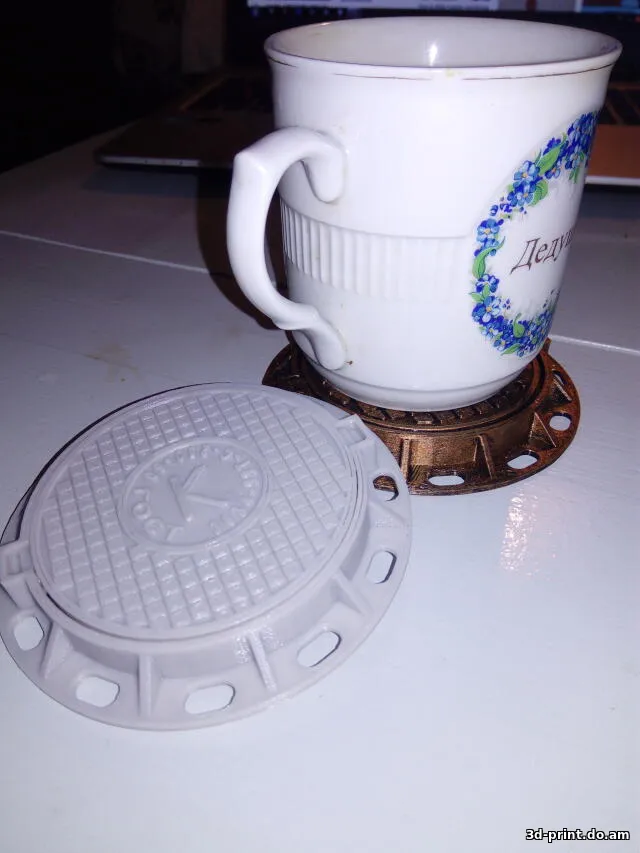 3D-модель "Подставка под чайную кружку в виде люка"