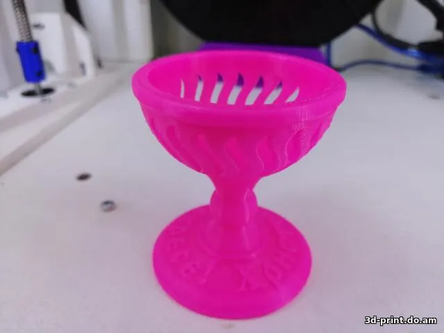 3D-модель "Подставка под крашеные яйца к Пасхе 2"