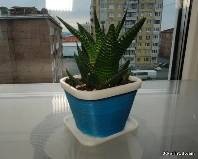 3D-модель "Горшок для цветка, напечатанный из б/у медицинских масок"