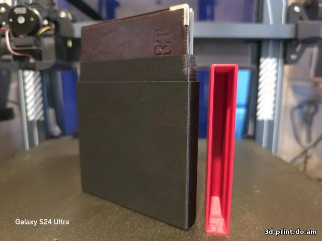 3D-модель "Футляр паспорта" 3D-модель "Футляр паспорта"