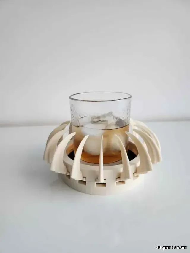 3D-модель "Подставка с когтями по кругу"