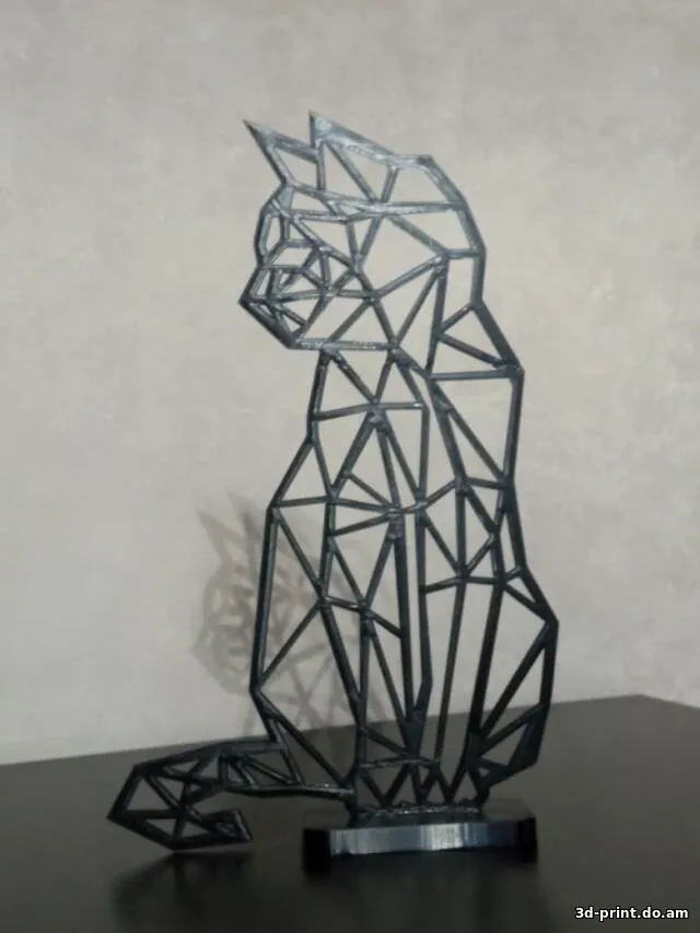 3D-модель "Набор статуэток: котенок, сова, кошка, перо, павлин"