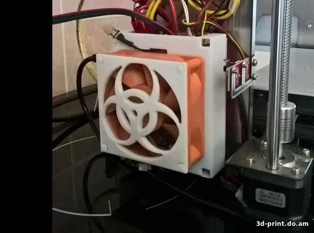 3D-модель "Решетка вентилятора 80*80 со знаком биологическая опасность"