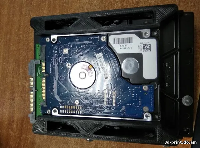 3D-модель "Переходник с 3.5 на 2.5 (SSD)"