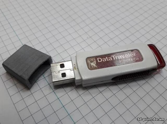 3D-модель "Колпачек флешки Kingston DataTraveller"