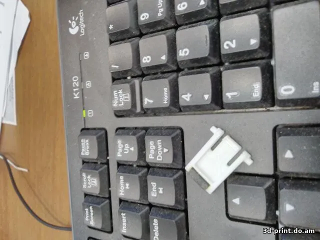 3D-модель "Ножка для клавиатуры Logitech K120"