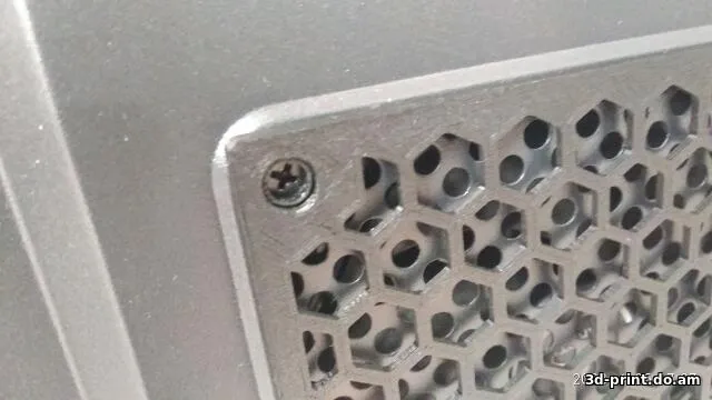 3D-модель "Решетка с пыльником для 120-го вентилятора"