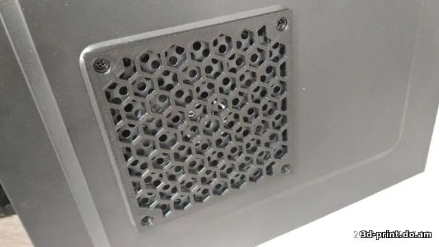 3D-модель "Решетка с пыльником для 120-го вентилятора"