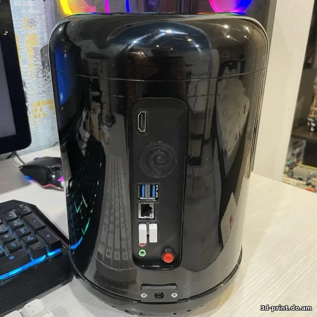 3D-модель "Корпус для mini-ITX (FLFn)"