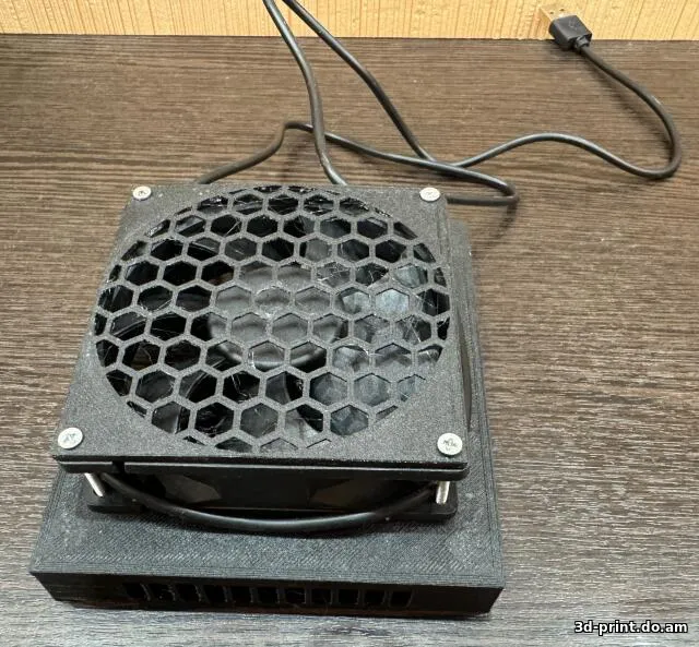 3D-модель "Дополнительное охлаждение китайского мини ПК"