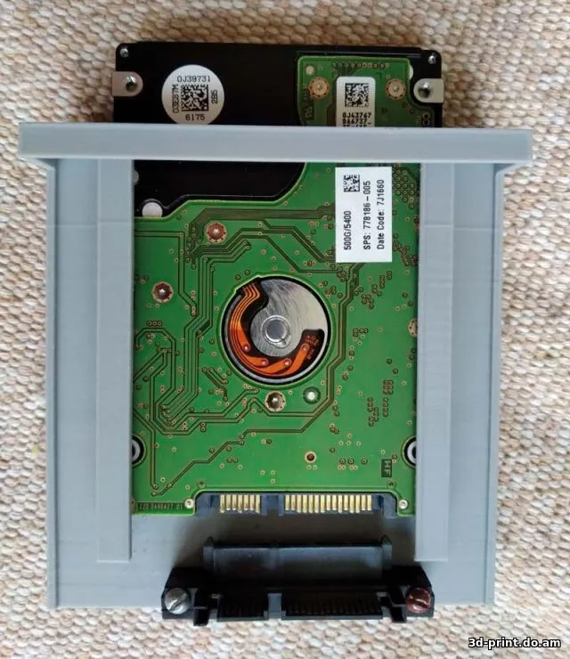 3D-модель "SSD/HDD адаптер 3.5" на переднюю панель"