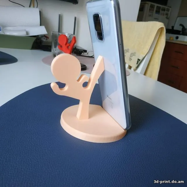 3D-модель "Подставка для телефона Каратист"