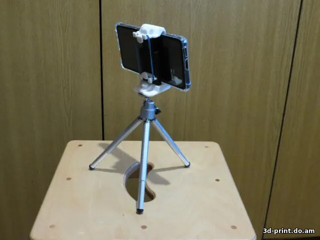 3D-модель "Универсальное крепление для телефона на штатив"