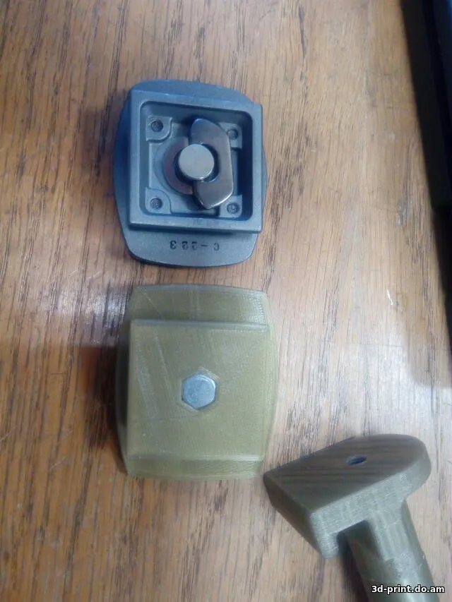 3D-модель "Крепление к штативу Sherpa 200R" 3D-модель "Крепление к штативу Sherpa 200R"