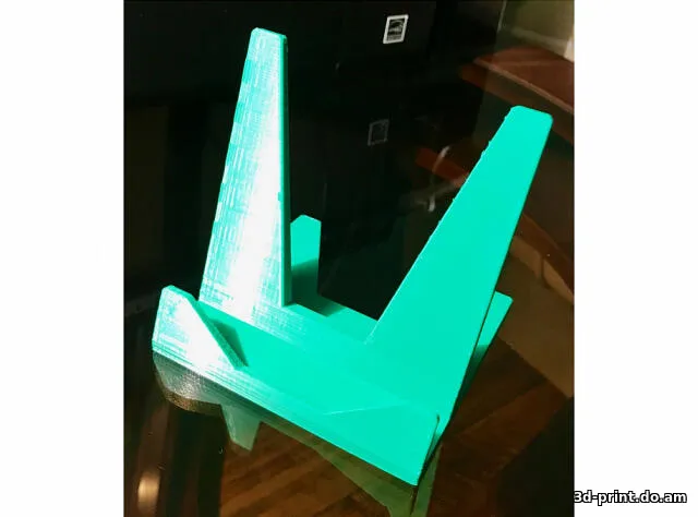 3D-модель "Простая подтавка для планшета"