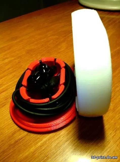 3D-модель "Кейс-органайзер для гарнитуры телефонов" 3D-модель "Кейс-органайзер для гарнитуры телефонов"