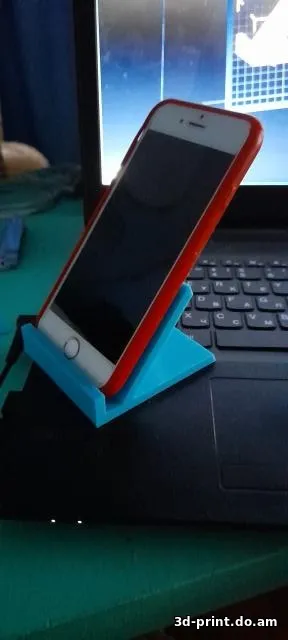 3D-модель "Подставка для телефона 4 шт"