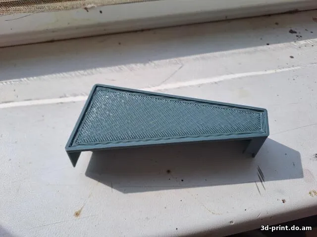 3D-модель "Крышки для ИЛЕТЬ-110 и аналогичных магнитофонов"