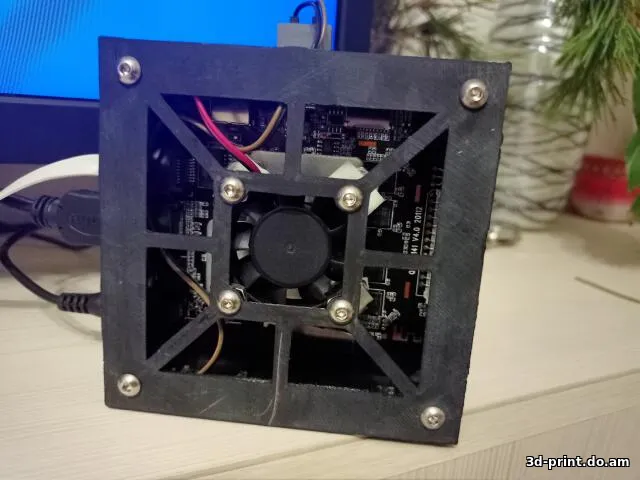 3D-модель "Охлаждающая подставка для приставки X96Max"