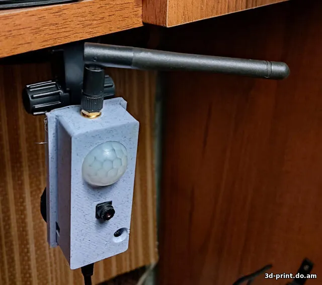 3D-модель "Корпус для ESP32-CAM с датчиком движения"