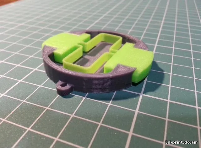 3D-модель "Крышка для объектива Nikon 18-55 с ушком для шнурка"