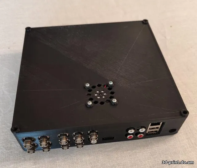 3D-модель "Корпус видеорегистратора для платы DVR с Aliexpress"