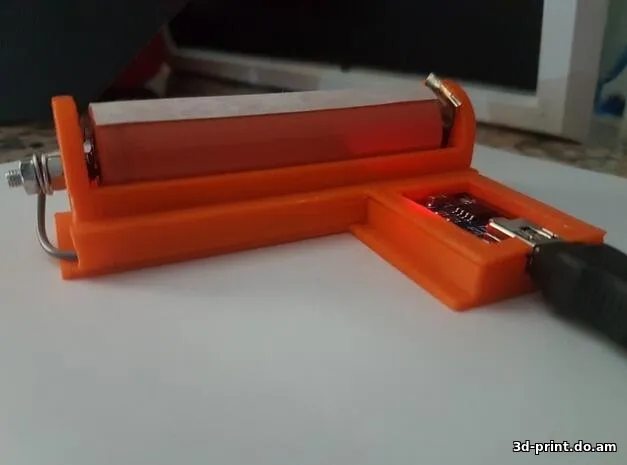 3D-модель "Бокс \ зарядка для батарей 16850"