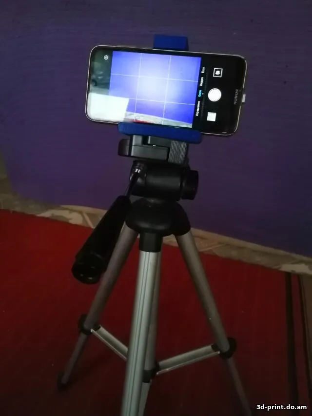 3D-модель "Держатель смартфона на штатив"