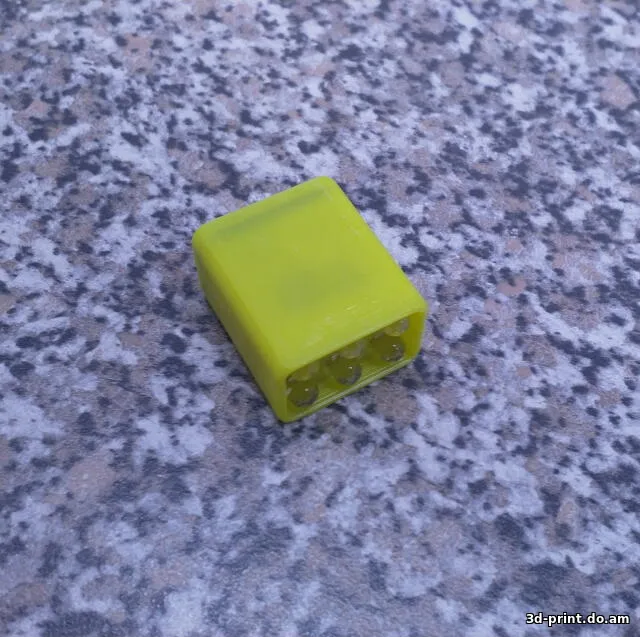 3D-модель "Фонарик из батарейки крона"