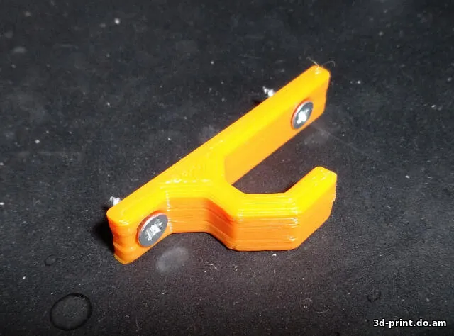 3D-модель "Крючок для одежды/полотенец V2 под два шурупа + удлиненный вариант"