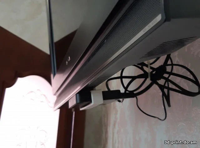 3D-модель "Держатель для ТВ-тюнера" 3D-модель "Держатель для ТВ-тюнера"