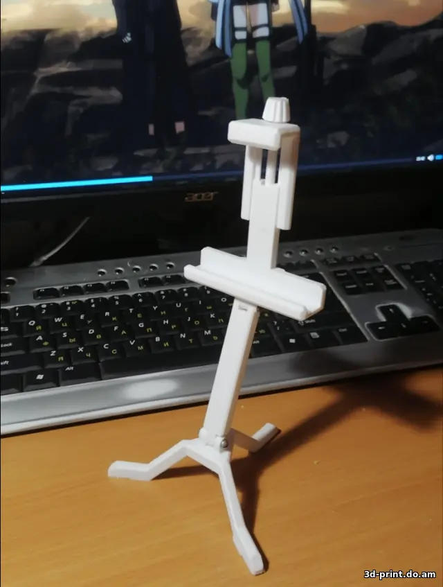 3D-модель "Настольный держатель смартфона"
