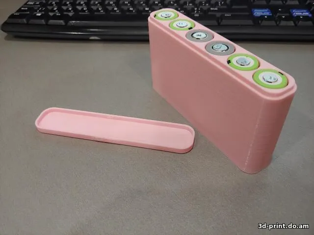 3D-модель "Бокс для 6 аккумуляторов 18650"