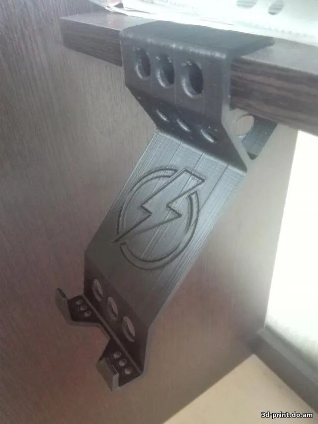 3D-модель "Держатель смартфона на полку"