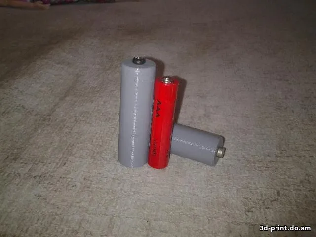 3D-модель "Адаптер для Батареек AAA на AA"