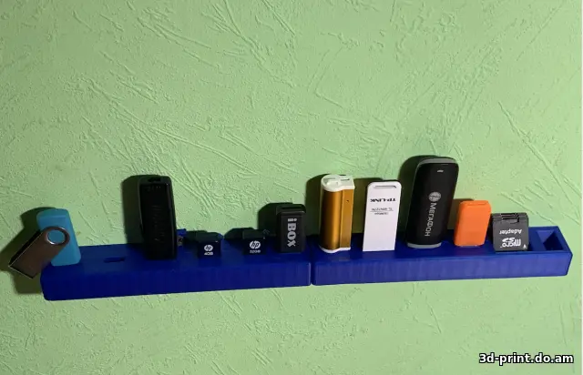 3D-модель "Полочка для флешек (USB, SD, Micro SD) на стену"