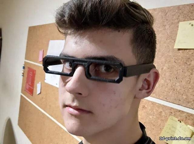 3D-модель "Квадратные очки"