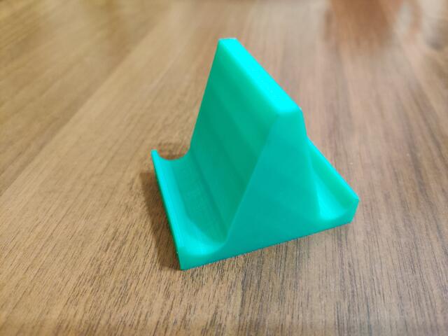 3D-модель "Подставка для телефона (стремянка)"