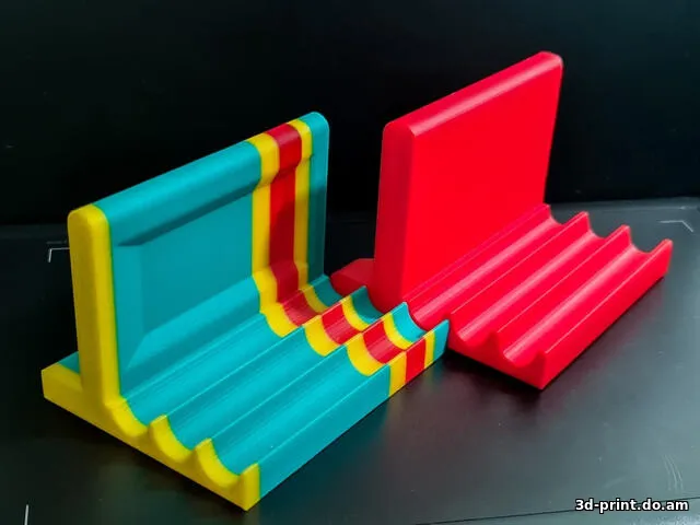 3D-модель "Подставка под телефон с 3-мя положениями"