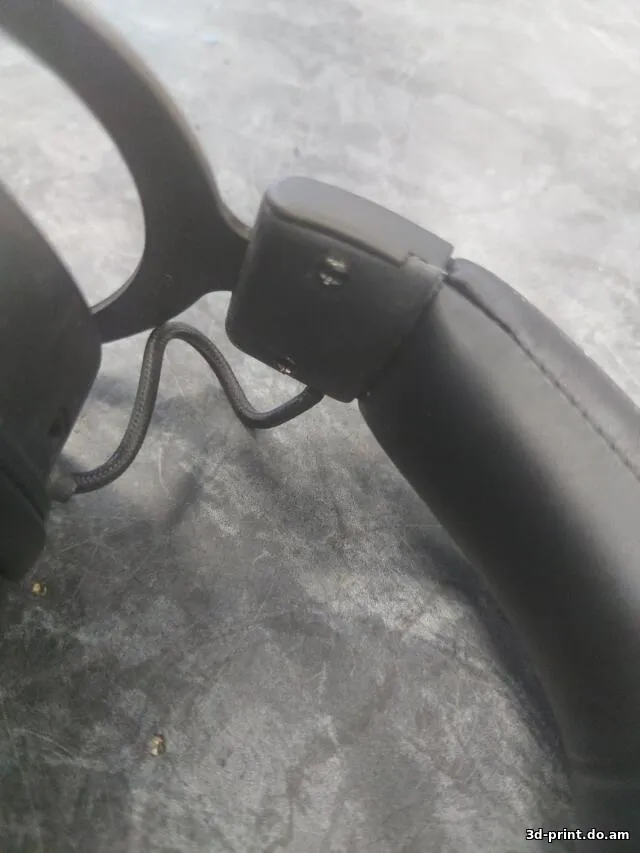 3D-модель "Hyper-X Cloud MIX Крепление правое внутр"