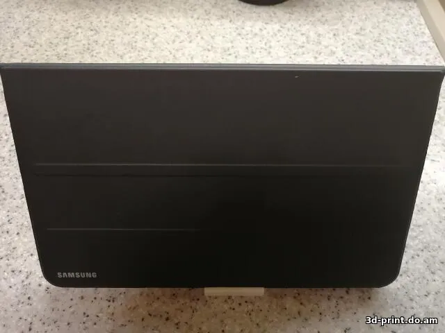 3D-модель "Подставка под телефон или планшет" 3D-модель "Подставка под телефон или планшет"