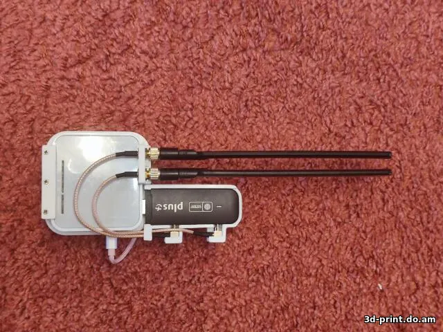 3D-модель "TP-Link TL-MR3020 with 4g modem e3372h"