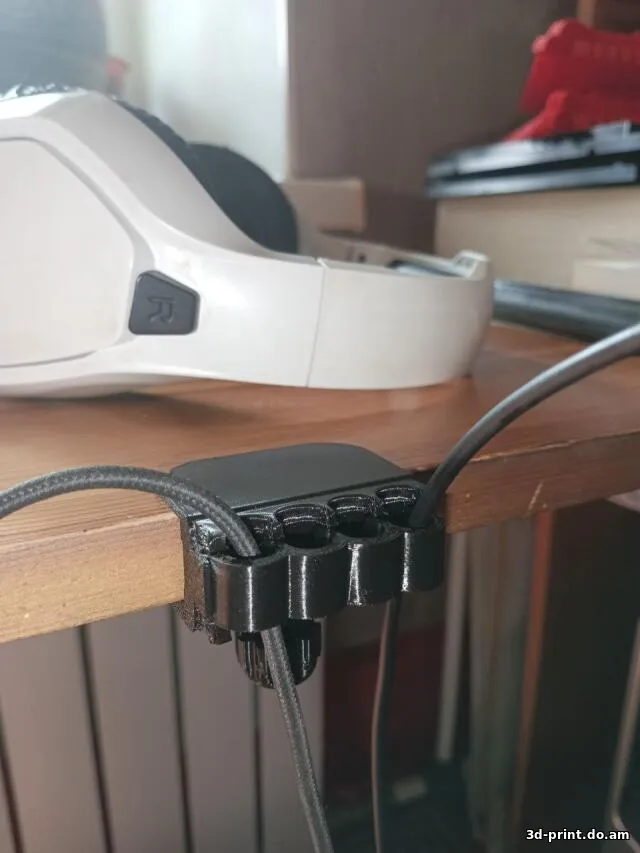 3D-модель "Органайзер для проводов USB"