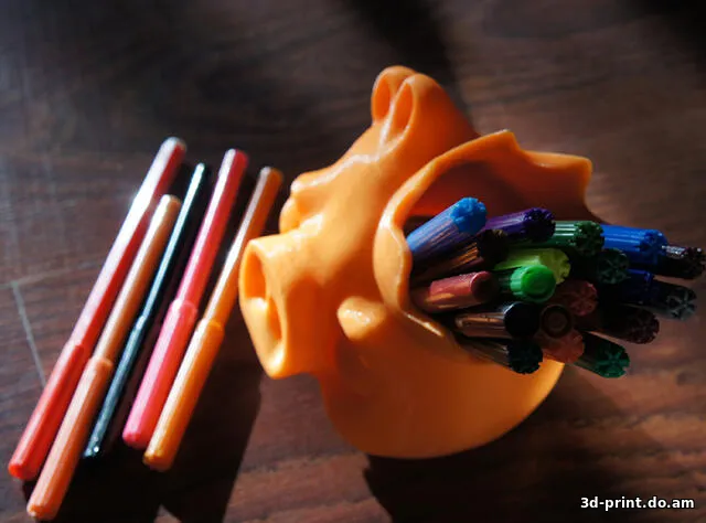 3D-модель "King Svin карандашница" 3D-модель "King Svin карандашница"