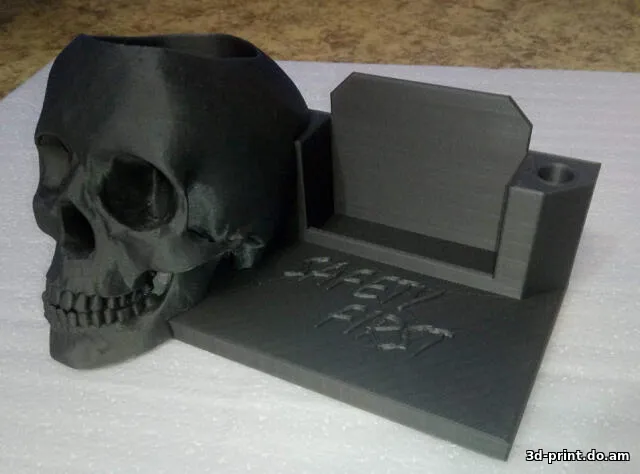 3D-модель "Органайзер с черепом"