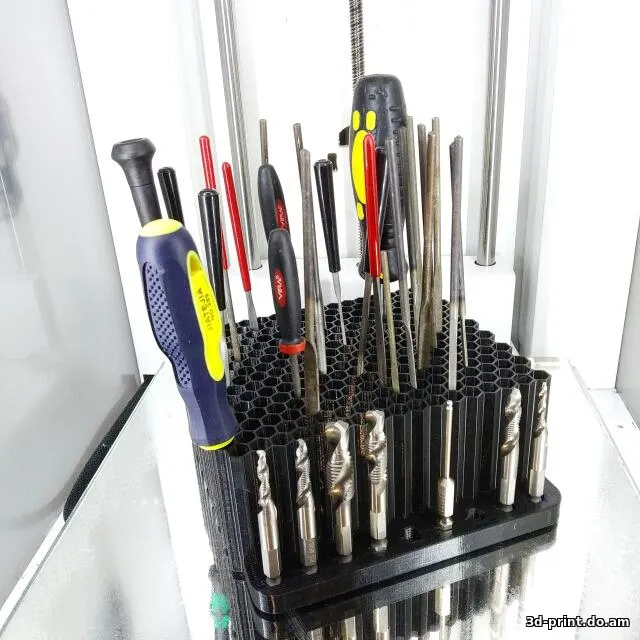 3D-модель "Подставка для надфилей и отверток"